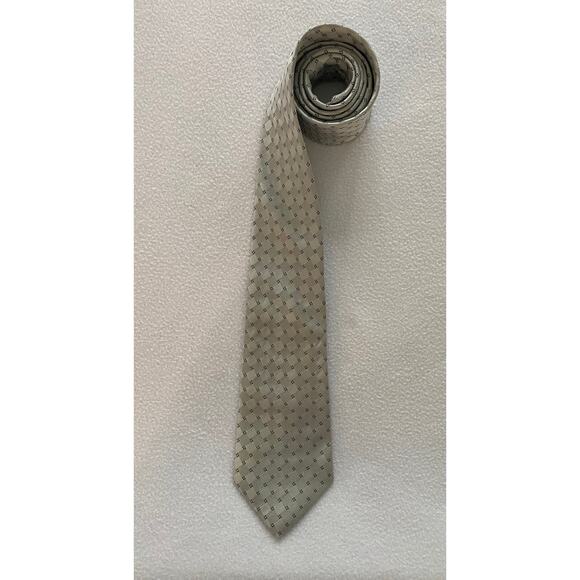 Giorgio Armani Men’s Necktie 100% Silk Silver Geometric Design Made In Italy EUC - Picture 1 of 4